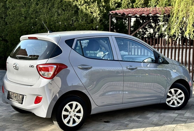 Hyundai i10 cena 24900 przebieg: 140000, rok produkcji 2015 z Białobrzegi małe 596